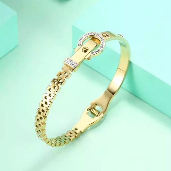 Jewelry - Beautiful bracelet